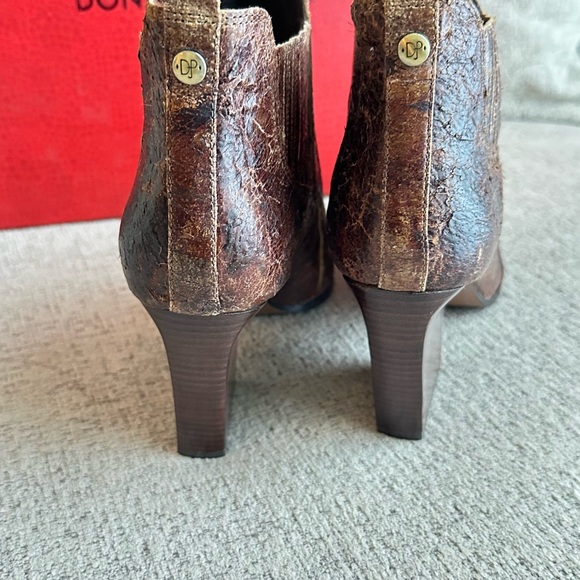 Donald J. Pliner Ankle Booties vale 8.5 cowgirl boots chestnut crackled - Picture 7 of 11